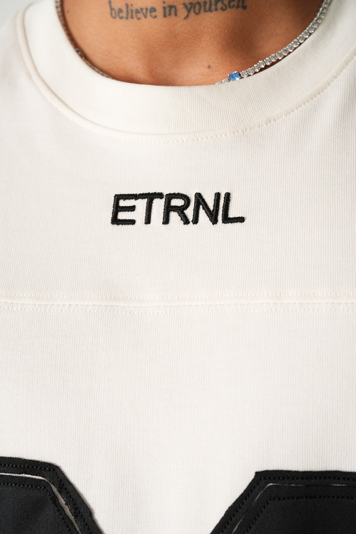 ETRNL 00 Oversised T-Shirt