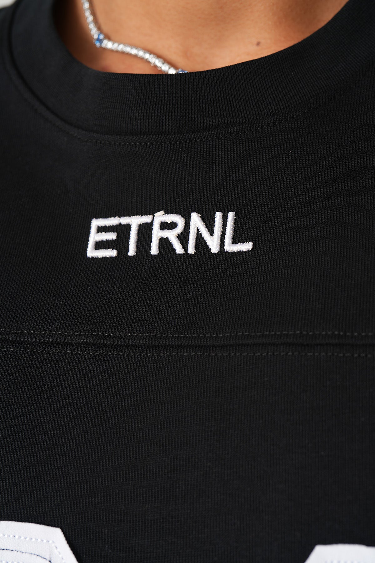 ETRNL 00 Oversised T-Shirt